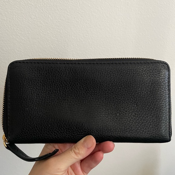 Marc Jacobs Wallet - Picture 3 of 4